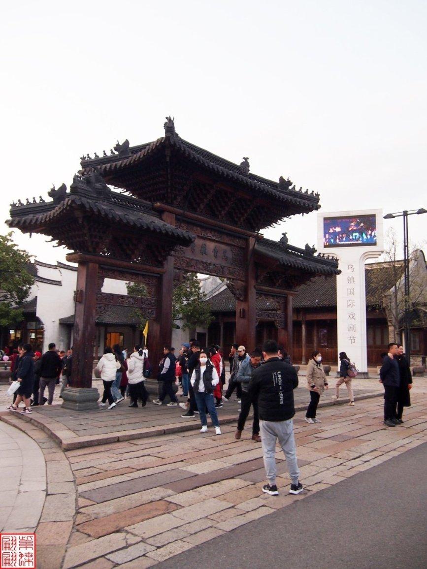 《奥本海默》领跑英国电影学院奖提名，《芭比》成最大输家